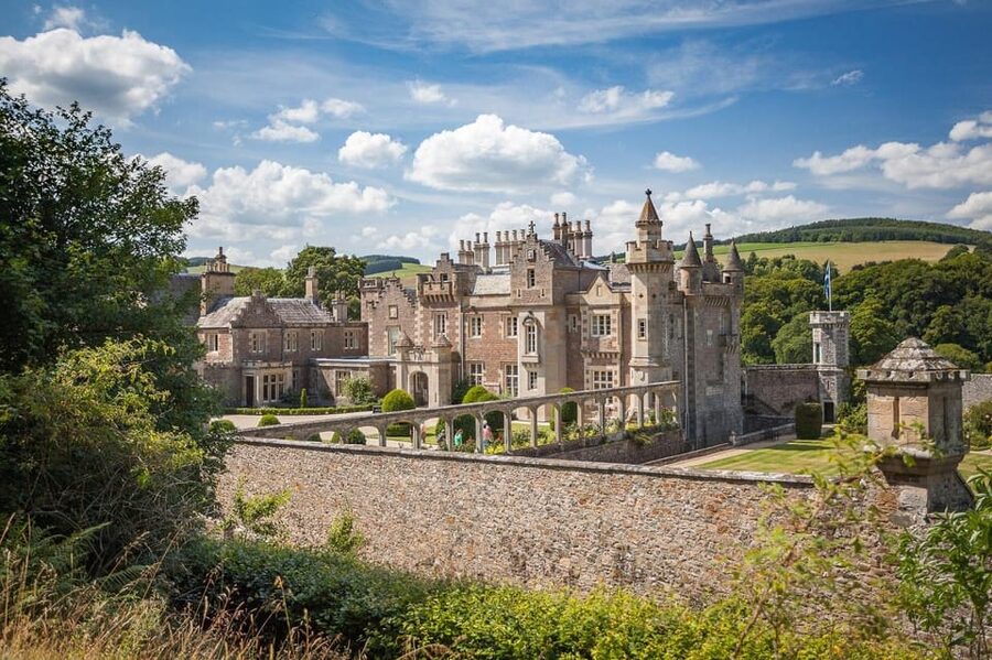 Abbotsford: House, Chapel and Garden Ticket - Inside Sir Walter Scott’s house