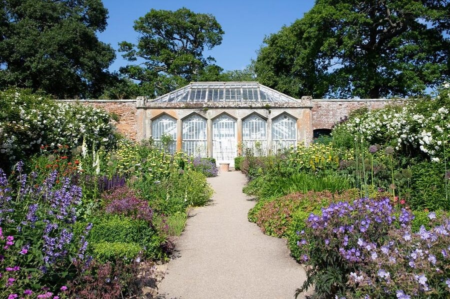 Abbotsford: House, Chapel and Garden Ticket - The Pavilion and Furnace House experience