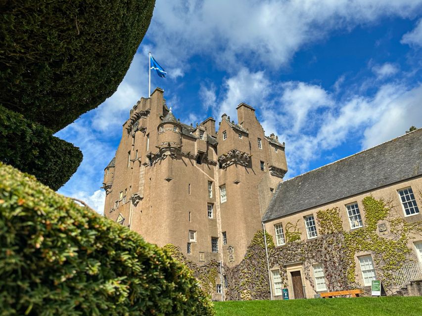 Aberdeen, Shire Castle & Distillery Private Group Day Tour - Balmoral as an alternative