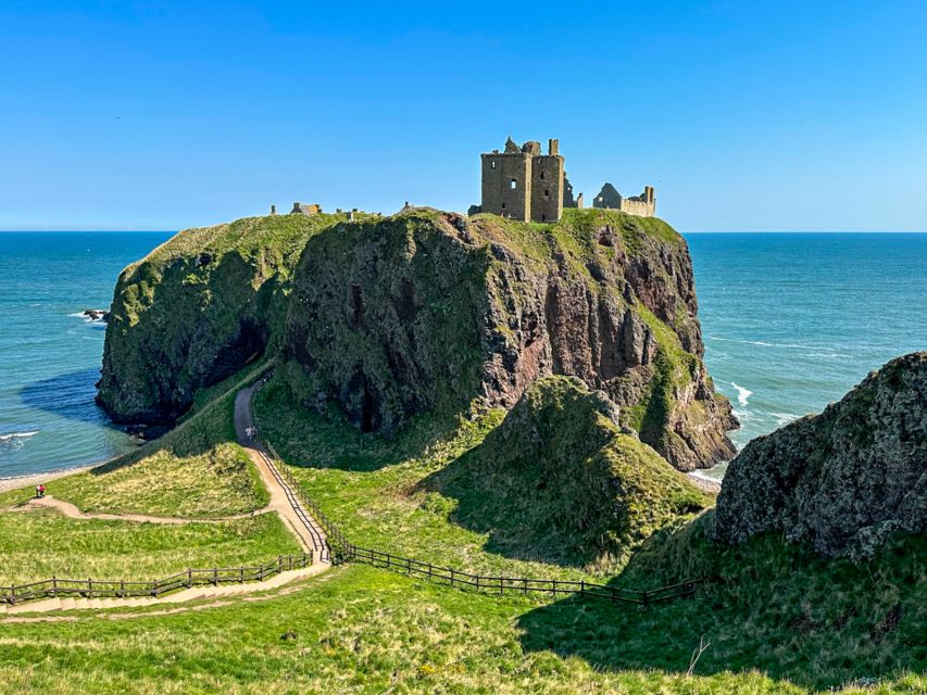 Aberdeen, Shire Castle & Distillery Private Group Day Tour - Starting in Aberdeen and Old Aberdeen