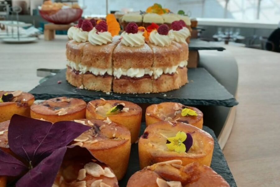 Afternoon Tea at the British Museum - Adding Prosecco to the afternoon