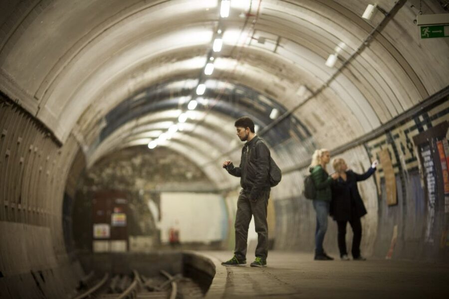 Aldwych: Hidden Tube Station Guided Tour - Guides who bring the station to life