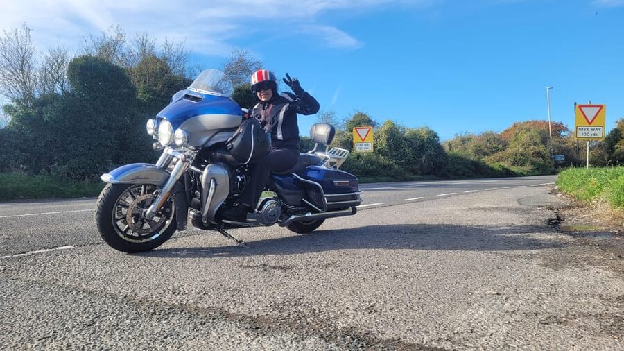 Alton: 2-Hour Harley Davidson Pillion Tour - South Downs - Learning to be a pillion passenger
