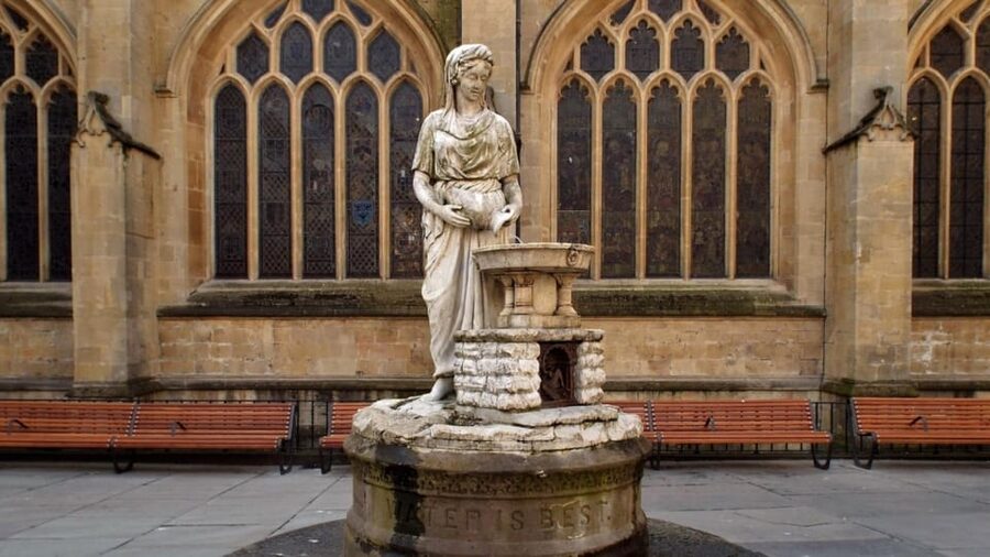 Bath: City Walking Tour & Exploration Game - Choosing your start time and pace