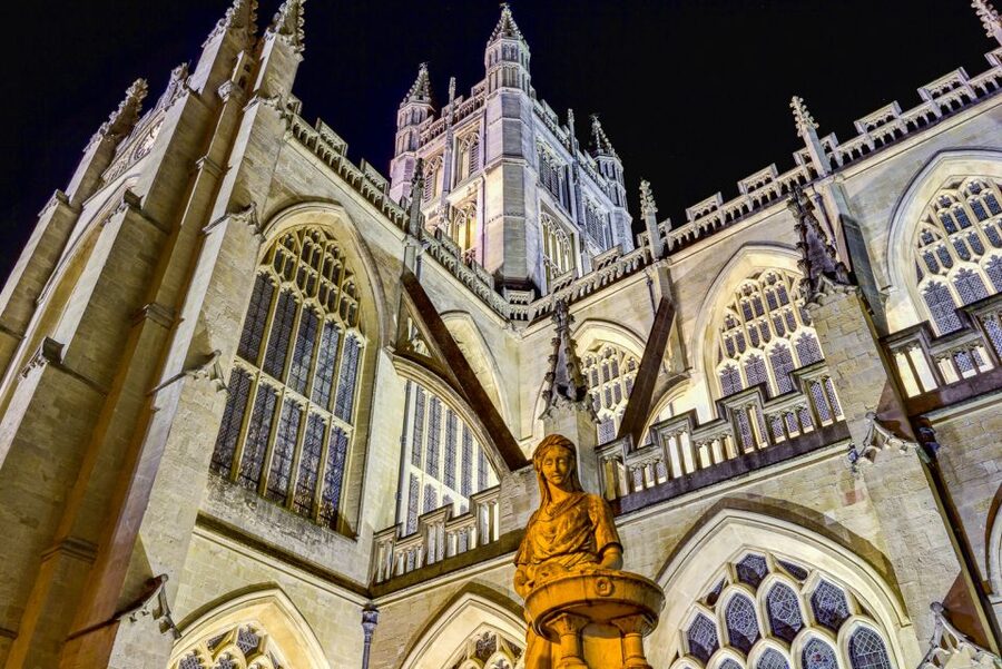 Bath: Guided Ghost Tour - Hidden lanes and Bath’s less obvious corners