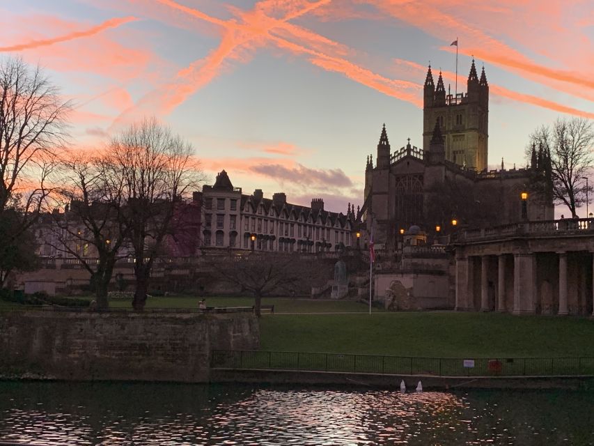 Bath: Walking Tour of Bath and Guided Tour of Bath Abbey - Meeting at Bath Abbey and the Roman Baths