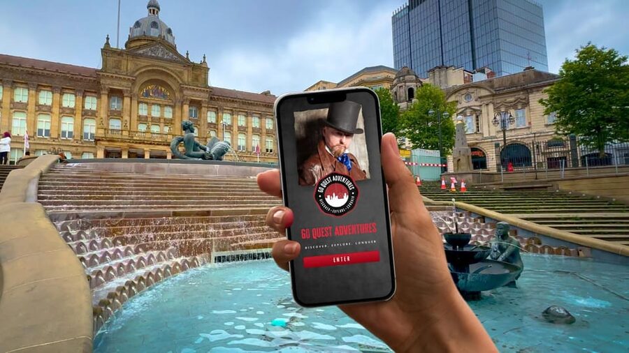 Birmingham: City Walking Tour and Exploration Game - Birmingham sights with a puzzle in the middle