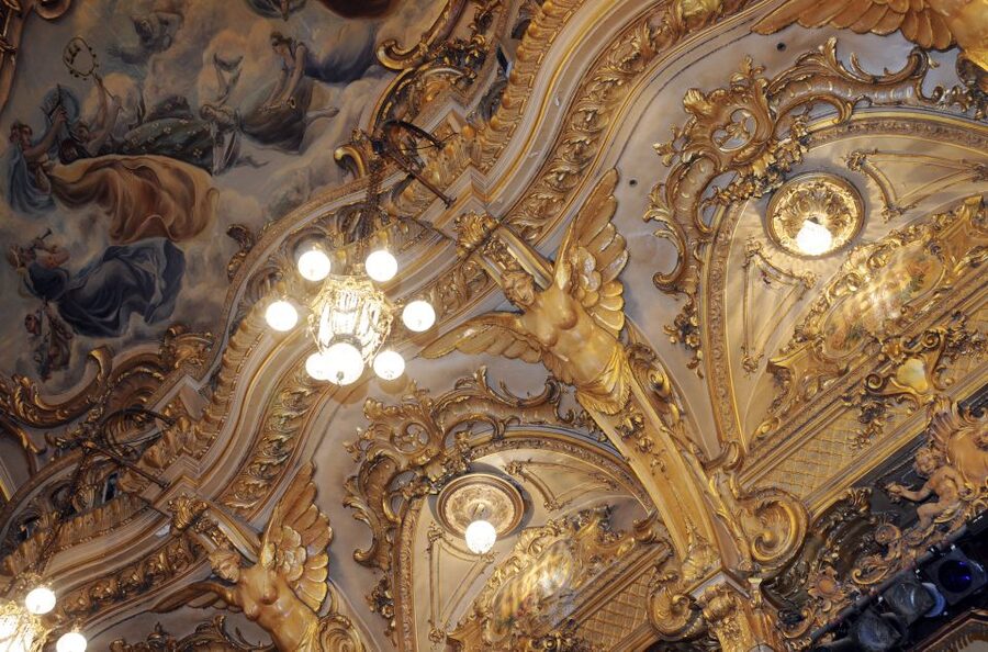 Blackpool: Afternoon Tea at Blackpool Tower Ballroom - What happens during the 1.5-hour afternoon tea