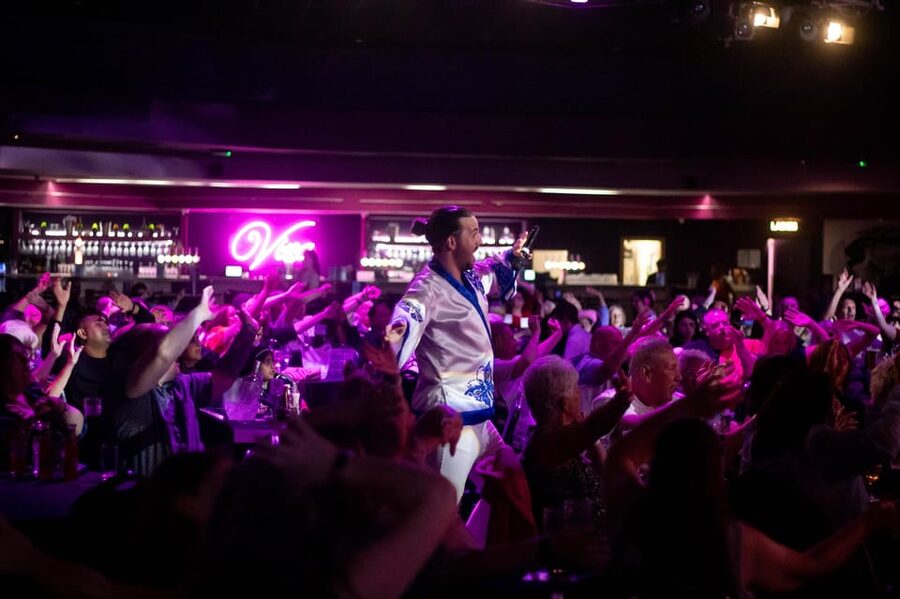 Blackpool: Viva Voulez Vous ABBA Tribute Show Ticket - Why Viva Voulez Vous suits a Blackpool night out