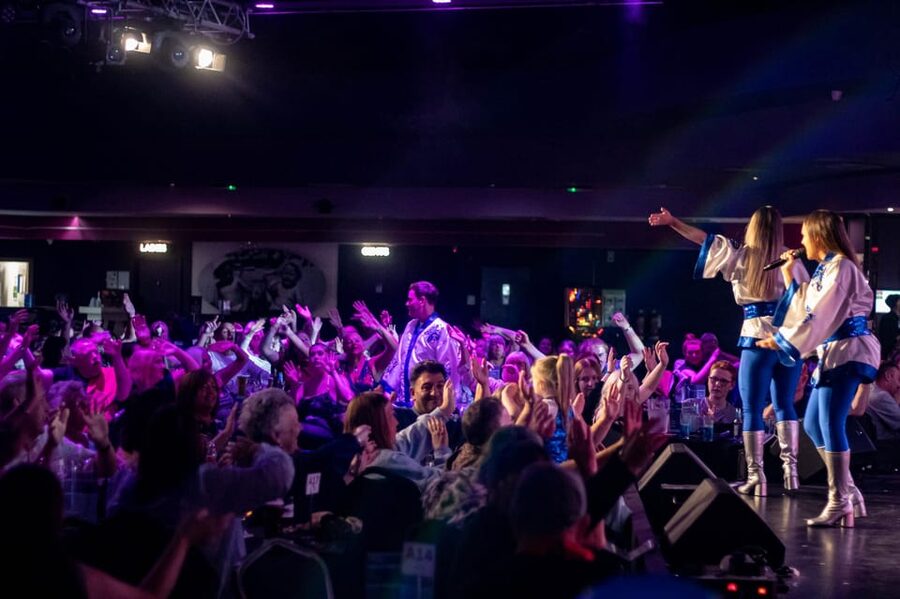 Blackpool: Viva Voulez Vous ABBA Tribute Show Ticket - Should you book Viva Voulez Vous?