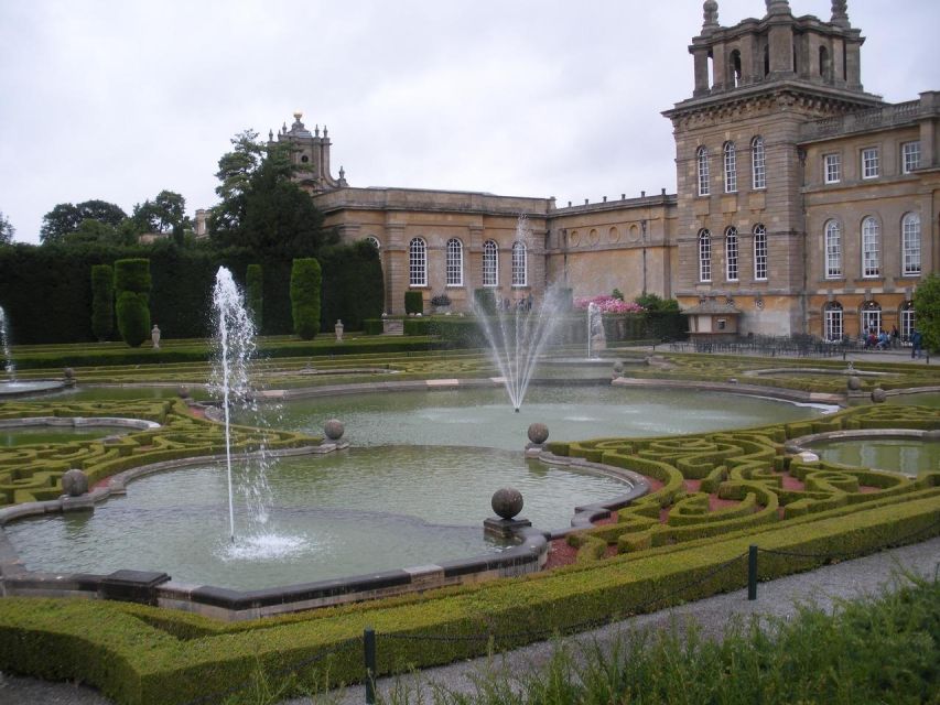 Blenheim Palace and Cotswold Private Tour with pass - A quick introduction to the Cotswolds