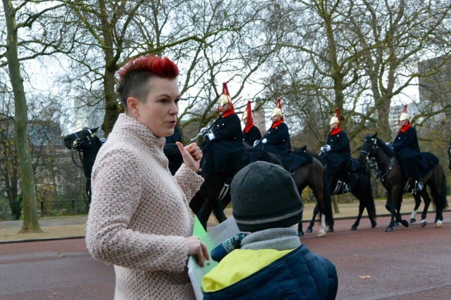 Bobbies, Corgis and the 7 Lions - Larry the Cat and the human side of Downing Street