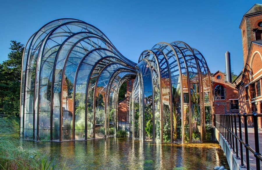 Bombay Sapphire Gin Distillery Tour - Finding your flavor profile in the Botanical Dry Room