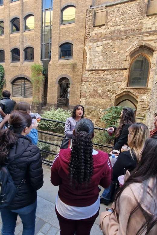 Borough Market Food Tour - Meeting at Bridge House and starting near London Bridge