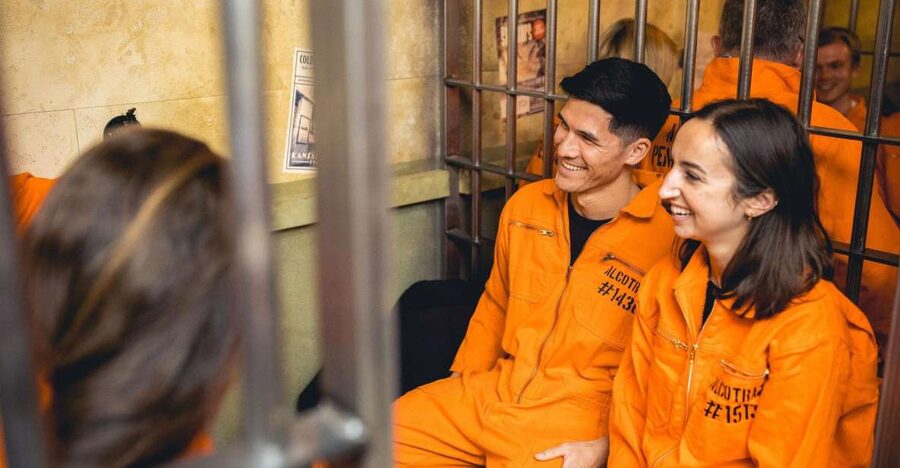 Brighton: Alcotraz Immersive Prison Cocktail Experience - Why the 105-minute format works