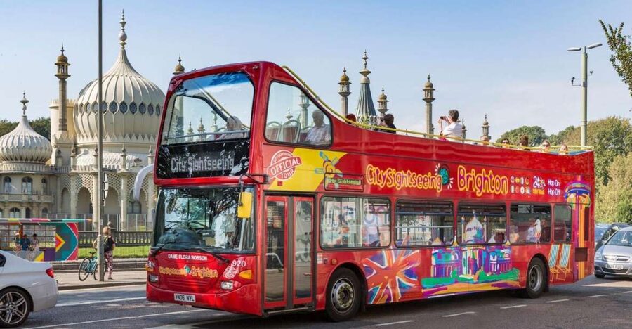 Brighton: City Sightseeing Hop-On Hop-Off Bus Tour - Start at Brighton Palace Pier for the classic view