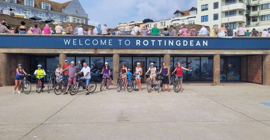 Brighton: Coastal Bike Tour to Rottingdean - Starting beside the Royal Pavilion