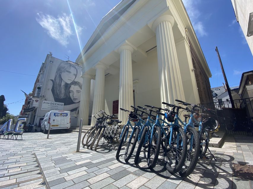 Brighton: Coastal Bike Tour to Rottingdean - Palace Pier and the old seaside spectacle