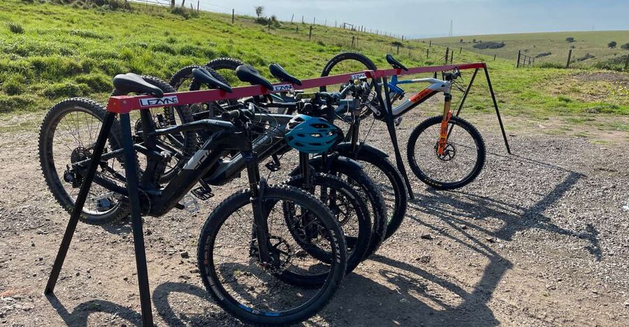 Brighton: Electric Mountain Bike Rental - Rottingdean and the choice above the cliffs