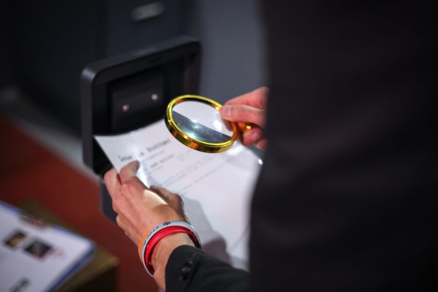 Brighton: Escape the Vault and Rob a Bank Escape Room - What happens inside the original bank vault