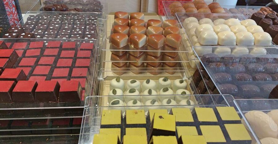 Brighton: Guided Chocolate Tour with Tastings - A sweet way to see Brighton’s central sights