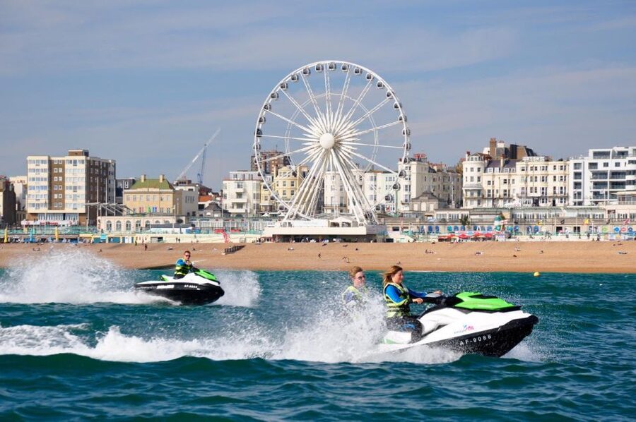 Brighton: Jetski Ride - Learning the Sea-Doo GTI 130 controls