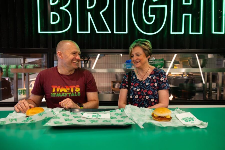 Brighton: Walking Food Tour (Vegan and Vegetarian options) - Key points at a glance