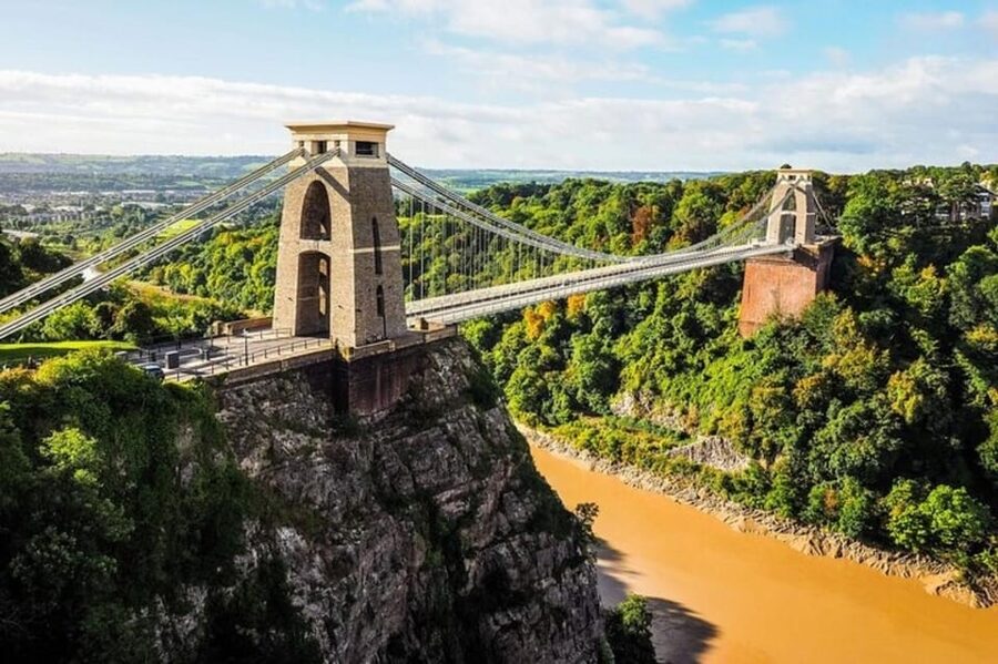 Bristol : Sightseeing Custom Tour with a Local Guide - Harbourside and the final Bristol connection