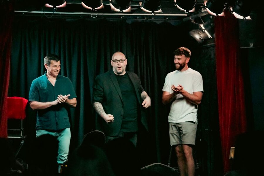 Bristol: The House Magicians Comedy and Magic Show - Pizza, Prosecco, and a useful pause