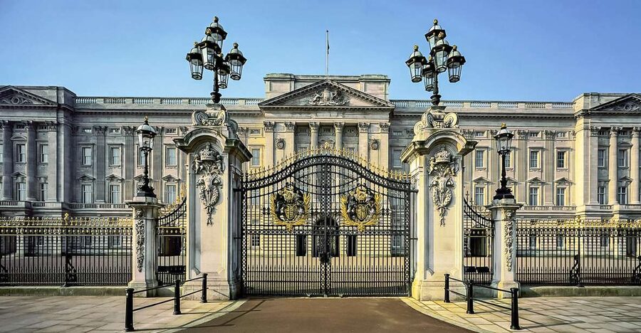 Buckingham Palace: The State Rooms Entrance Ticket - The grand rooms and their royal purpose