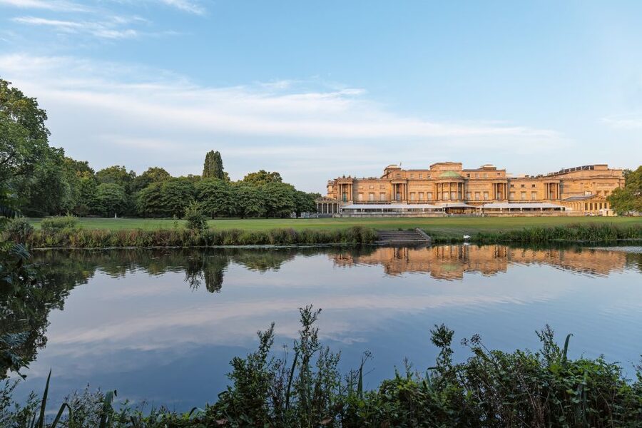 Buckingham Palace & Windsor Castle: Full-Day Tour - Who Will Enjoy This Tour Most?