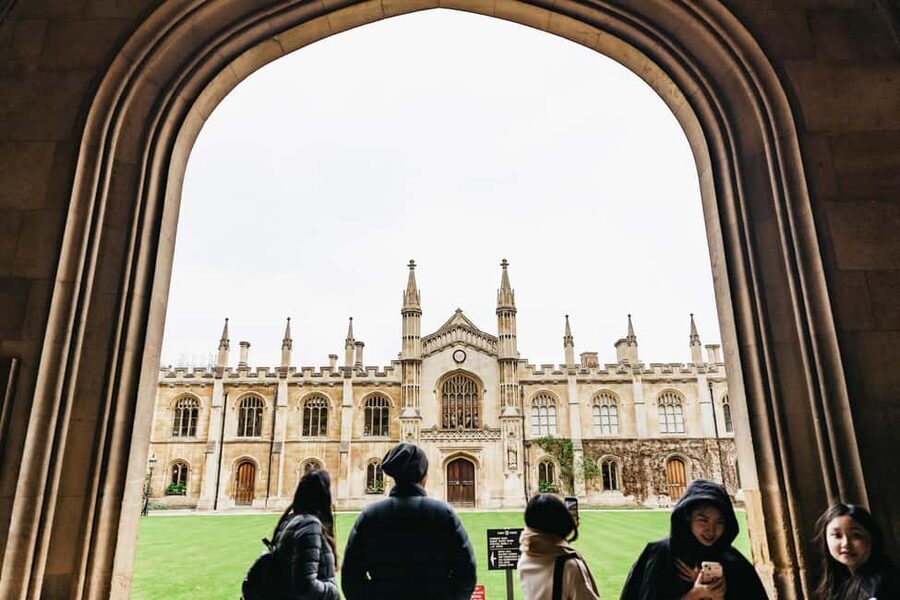Cambridge: Alumni-Led Walking Tour w/ King's College Option - College courtyards, famous names, and student life