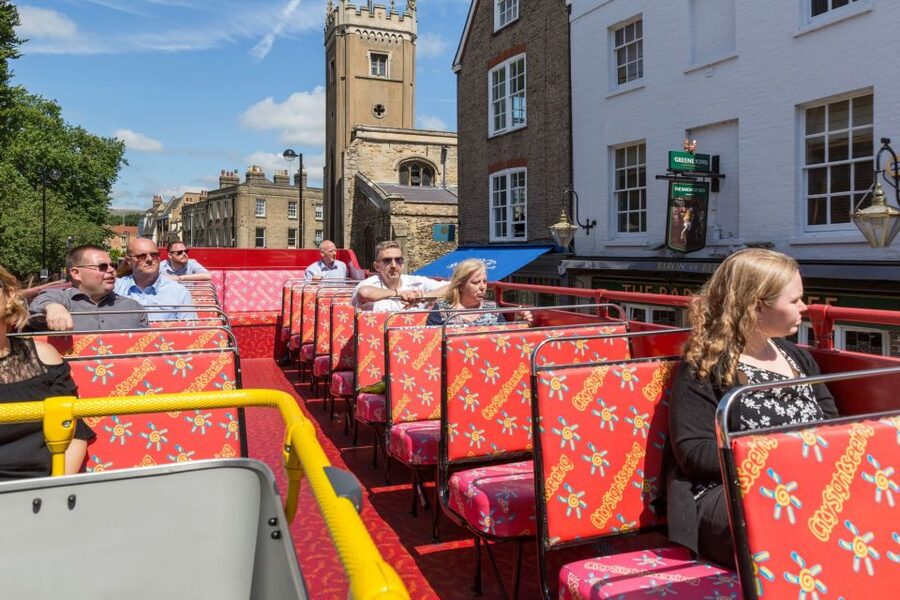 Cambridge: City Sightseeing Hop-On Hop-Off Bus Tour - The American Cemetery and Memorial at Madingley