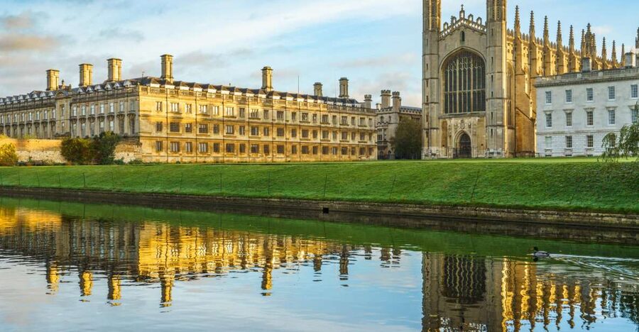 Cambridge: Guided River Cam Punting Tour - How much value do you get for $39?