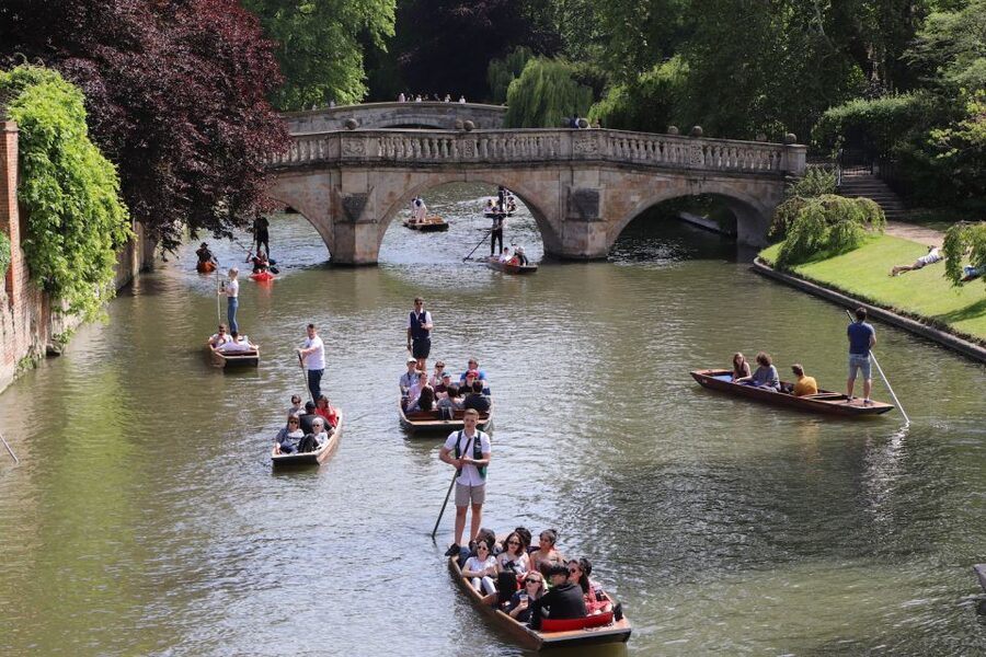 Cambridge: Private Chauffeured Punting Tour - Key points to know before booking