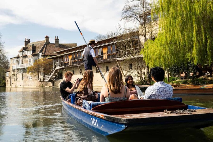 Cambridge: Punting Tour on the River Cam - The Mathematical Bridge begins the sightseeing