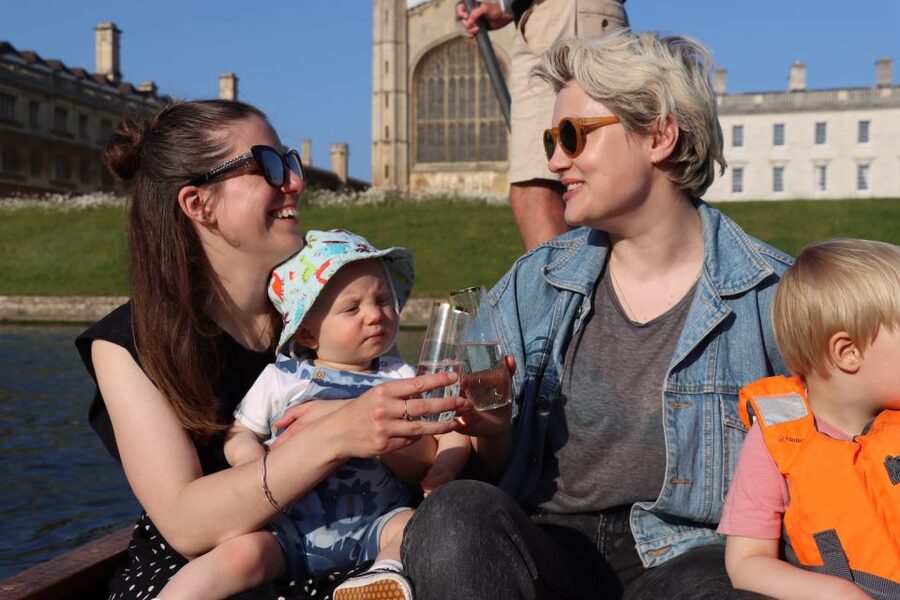Cambridge: Shared Chauffeured Punting Tour - Key points at a glance