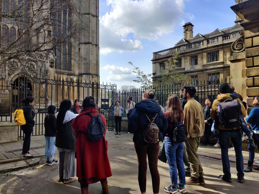 Cambridge: The Original Uncomfortable Cambridge™ Tour - What makes the guides effective