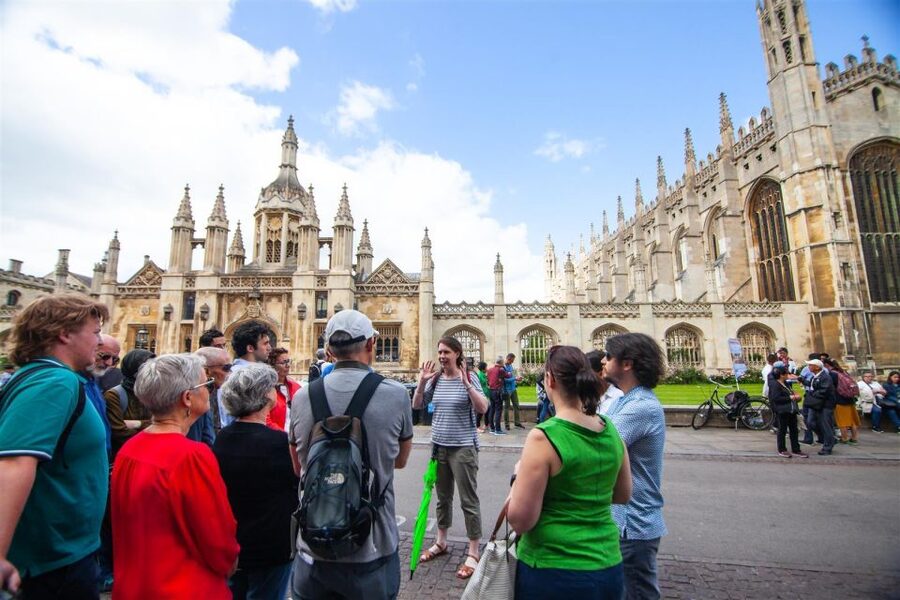 Cambridge: University Alumni Tour with Kings College Option - Starting in the city center