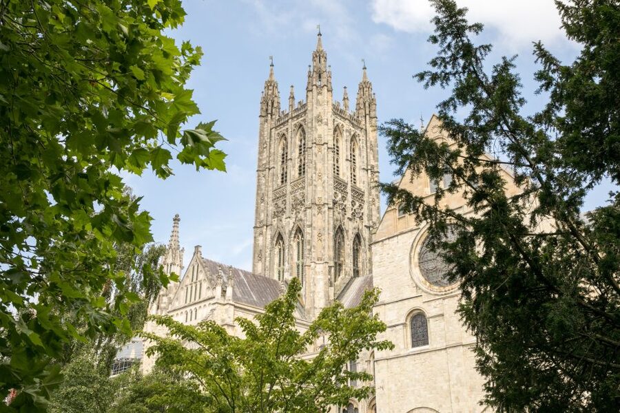 Canterbury Cathedral: Entry Ticket with Audio Guide - Chapter House and the Great Cloister