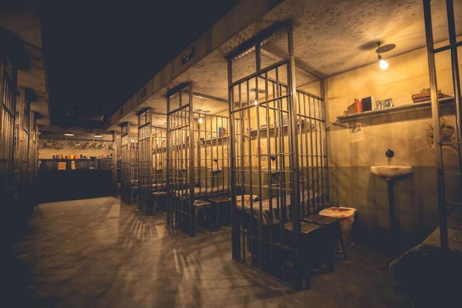 Cardiff: Alcotraz Immersive Prison Cocktail Experience - Key points to know before you book