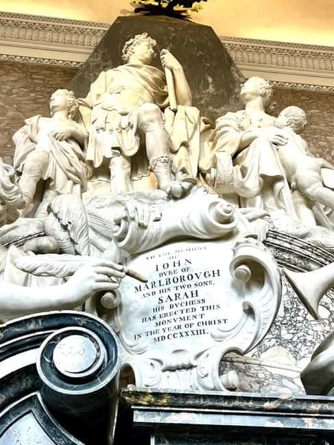 Churchill Tour at Blenheim Palace - Woodstock, lunch, and a slower hour