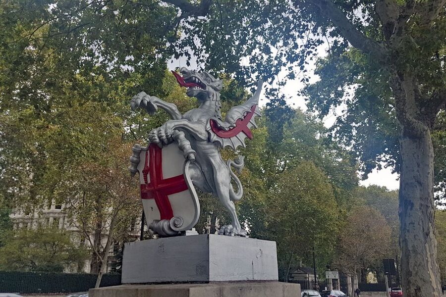 City of London Mystical and Dragons Walking Tour - Ludgate, St. Martin, and Fleet Street