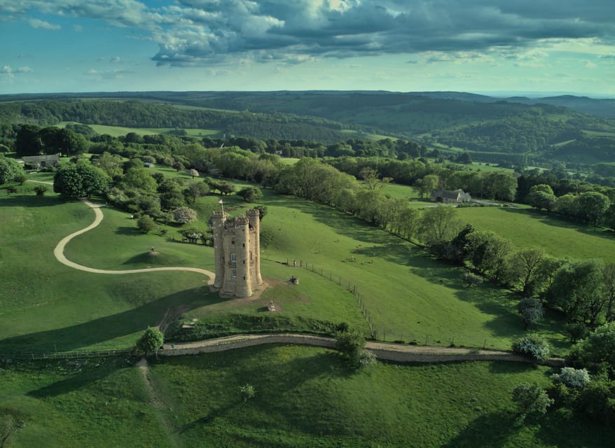 Classic Cotswolds: Online Road Trip Travel Guide - Fairford, Lechlade, and the riverside route
