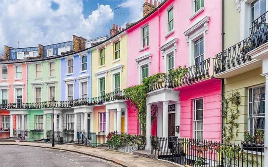 Colourful Notting Hill Photography Tour - Photographing the pastel houses and mews