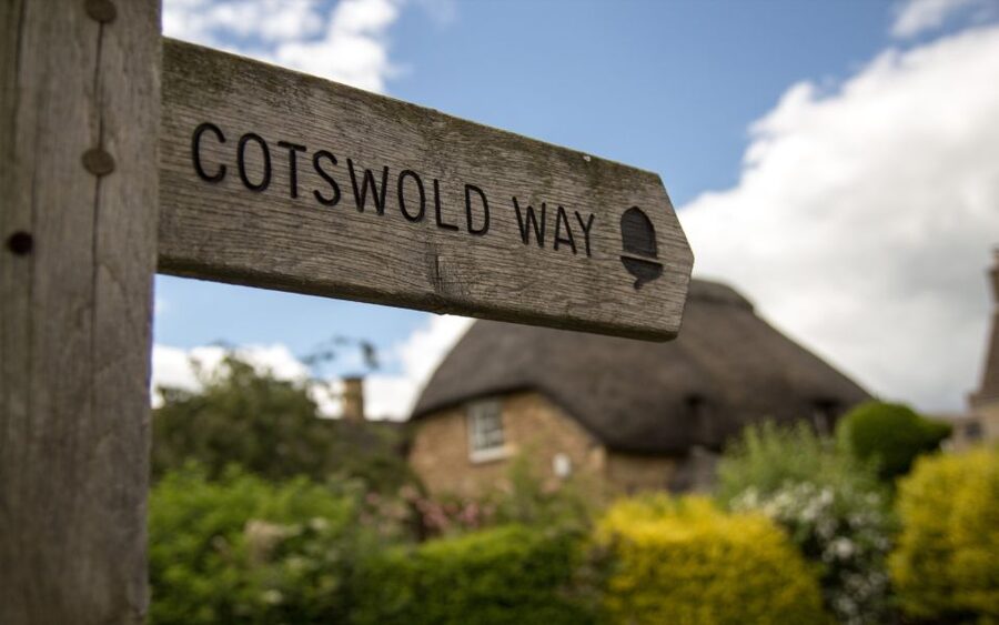 Cotswolds from London Private One-Day Tour by Car - Stow-on-the-Wold, antiques and an old pub