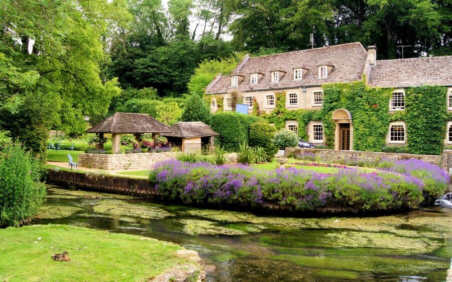 Cotswolds from London Private One-Day Tour by Car - Is $1,110 per person good value?