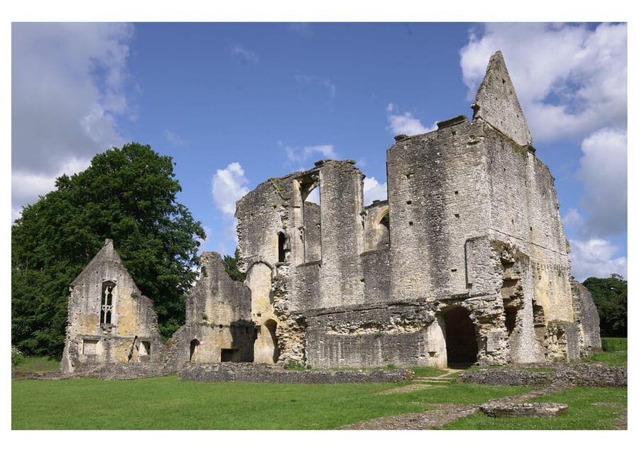 Cotswolds Villages & Countryside: Private Luxury Tour - Comfort, group size, and family practicality
