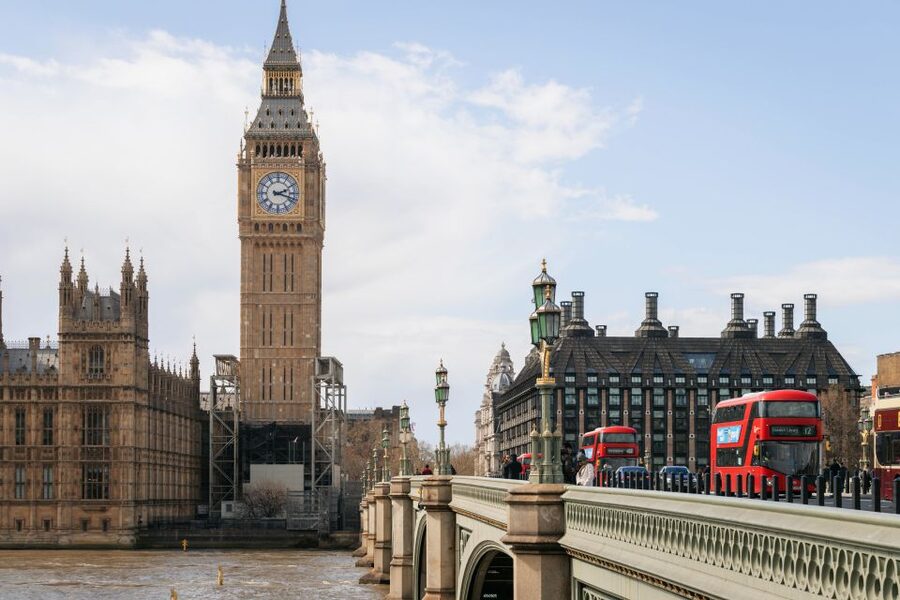 Couple’s photo: Romantic photoshoot in London - A private group for couples and small celebrations