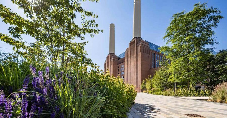 Destination London: E-Bike Tour - Battersea Power Station and the southern riverside
